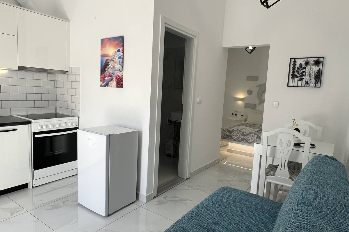 standard double room, ground floor | 1 bedroom, individually decorated, individually furnished