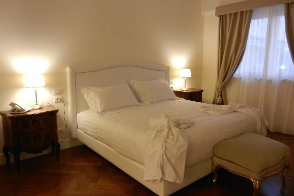 executive double or twin room | premium bedding, minibar, in-room safe, individually decorated