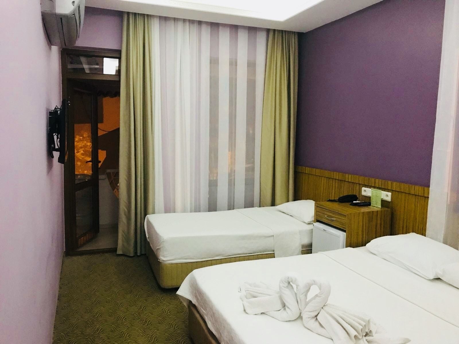 Photo - Lara Kapris Hotel