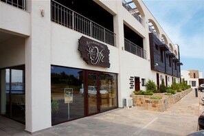 Property entrance - Ofir Apartment Hotel (Sozopol)