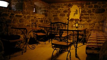 Bar (in der Unterkunft)