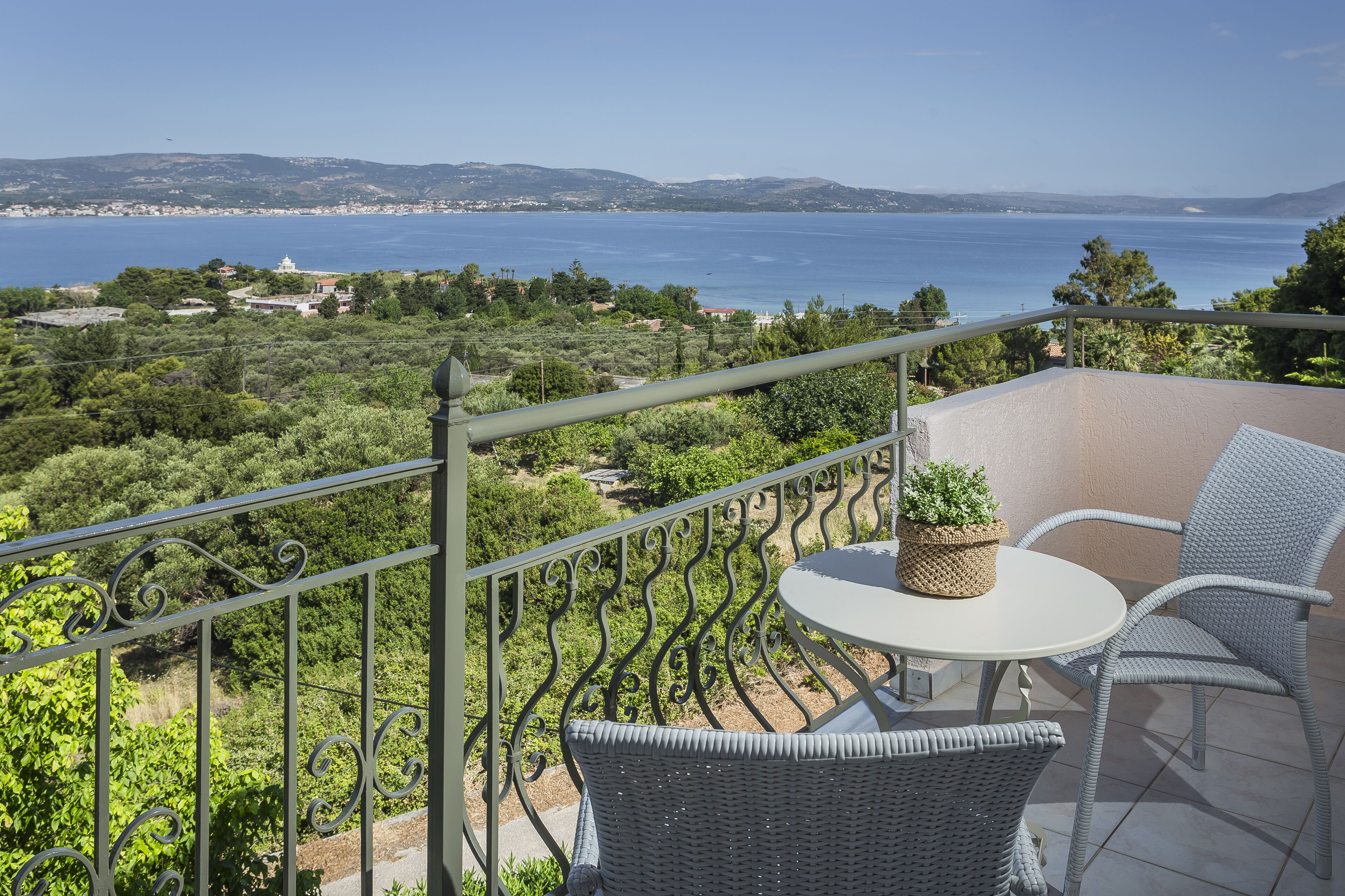 Comfort appartement, 2 slaapkamers, uitzicht op zee | Terras