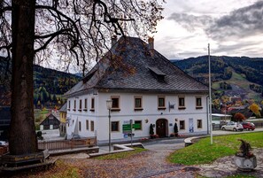 Exterior - Gasthof Kreischberg (Sankt Georgen am Kreischberg)