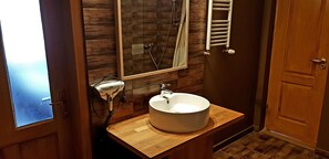 Standard Apartment | Bathroom sink - Gasthof Kreischberg (Sankt Georgen am Kreischberg)