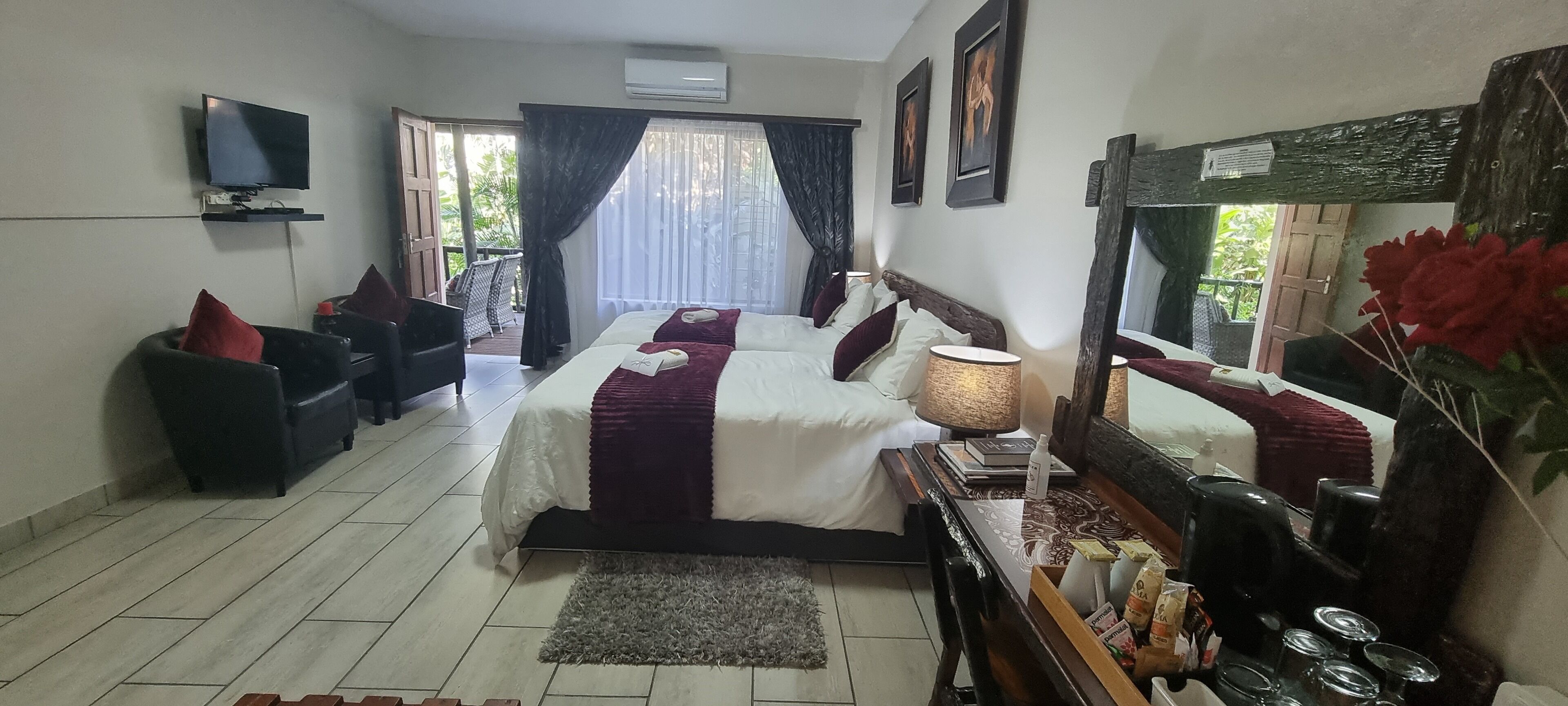 Doppel- oder Zweibettzimmer | Hochwertige Bettwaren, Daunenbettdecken, Select-Comfort-Betten