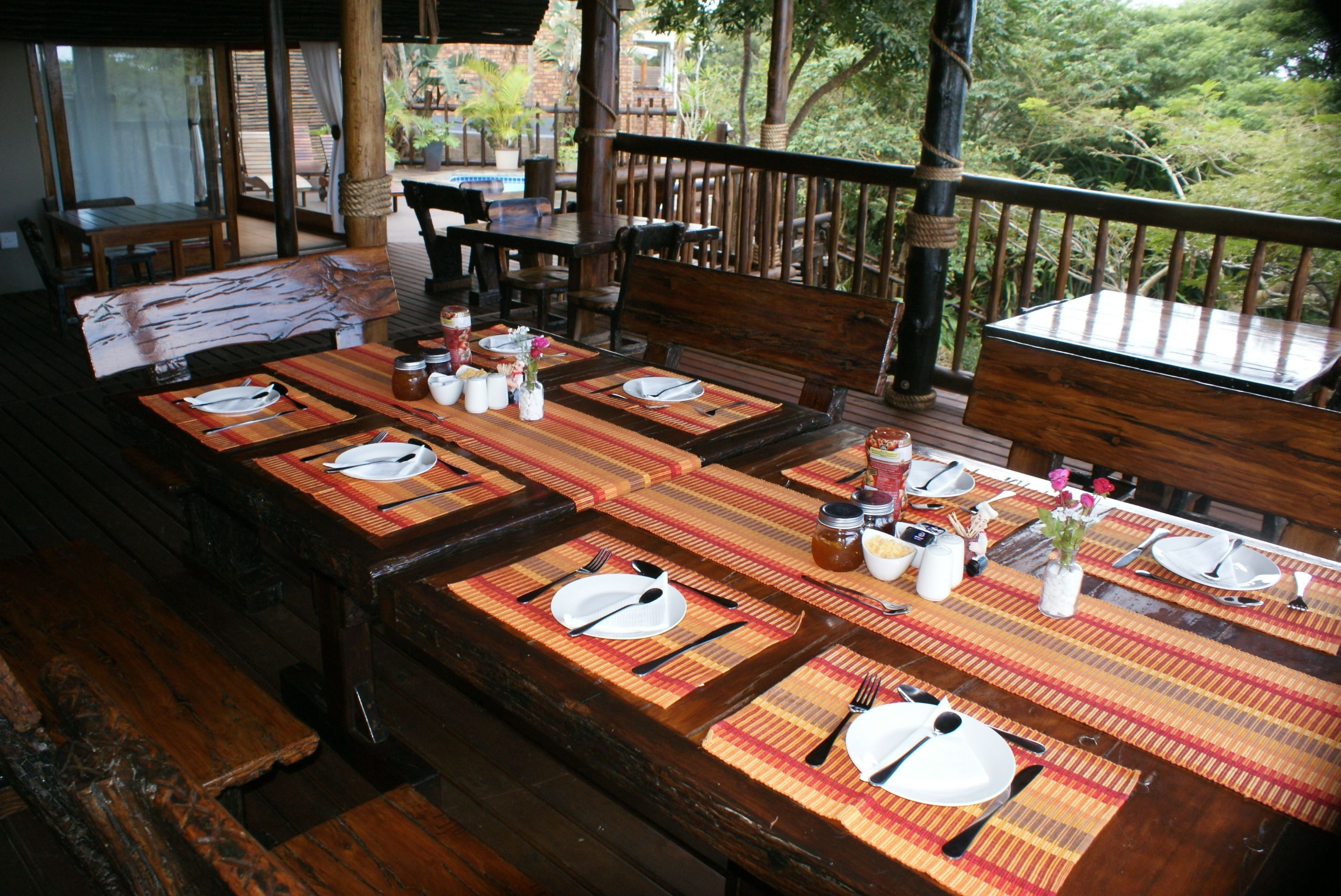 Tempat makan outdoor