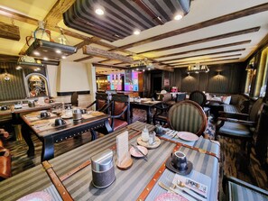 Gratis frukostbuffé varje dag 