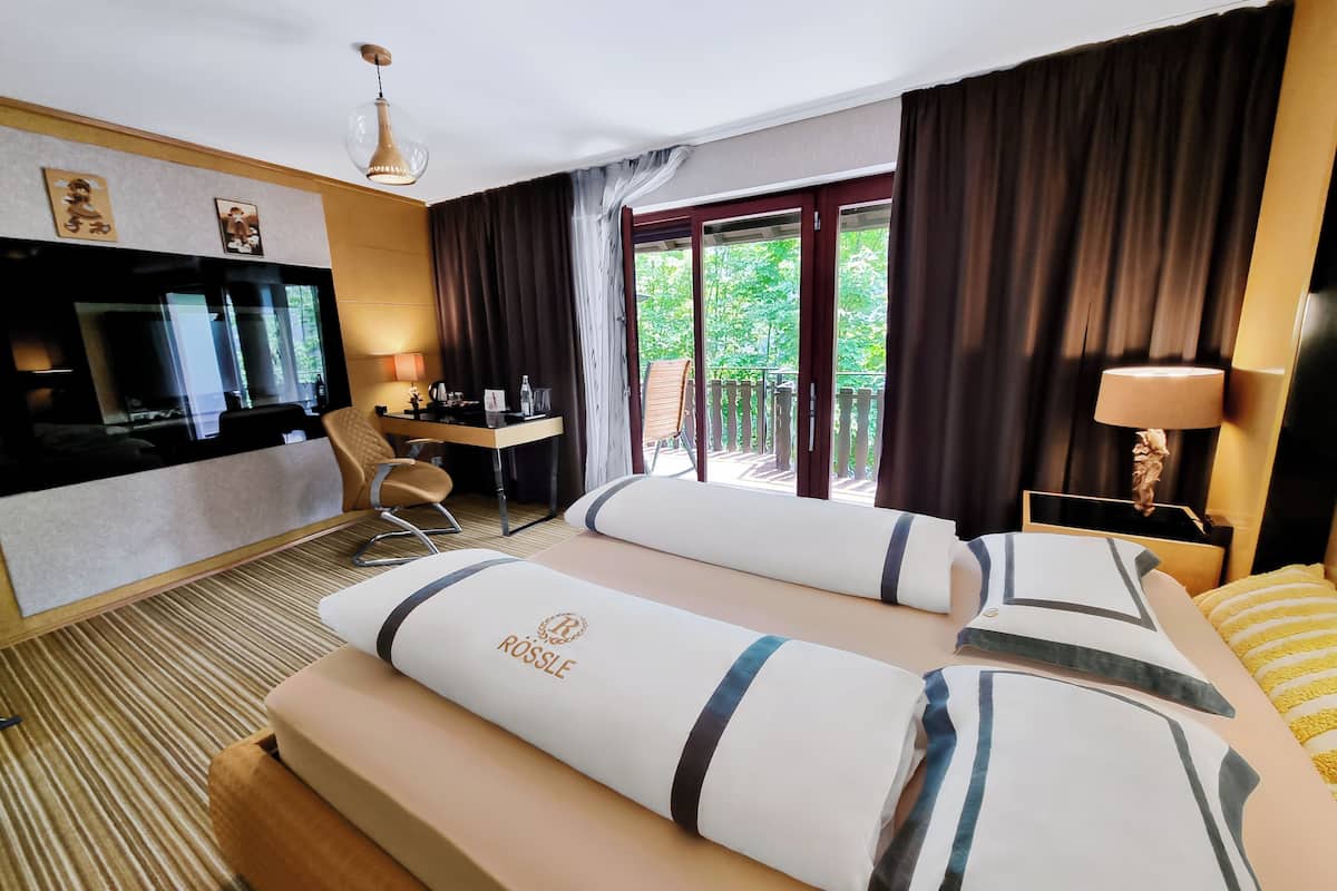 comfort double room, 1 bedroom | premium bedding, desk, iron/ironing board, free wifi