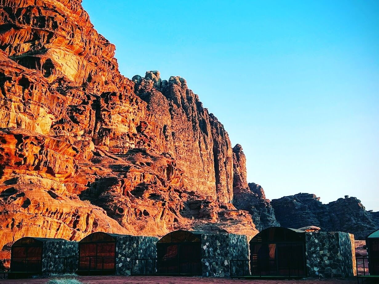 Deluxe Tent | Egyptian cotton sheets, premium bedding