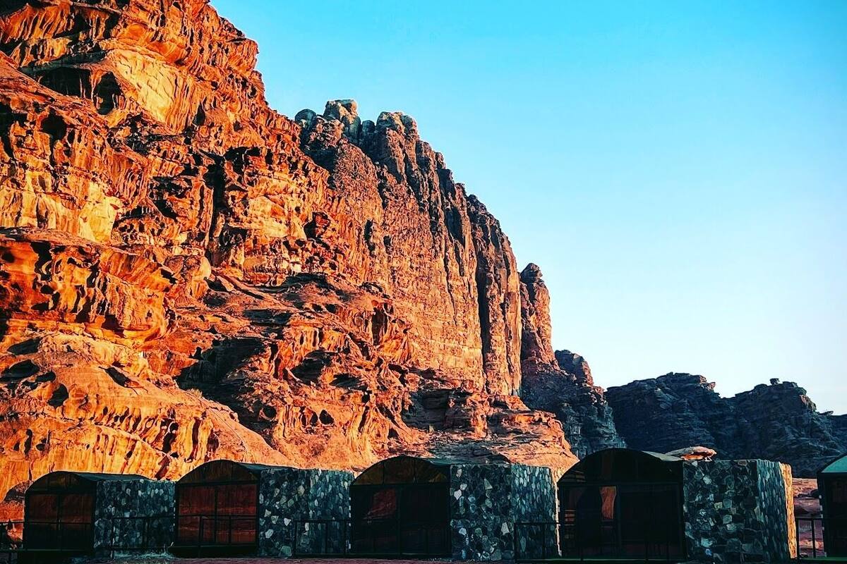 Deluxe Tent | Egyptian cotton sheets, premium bedding