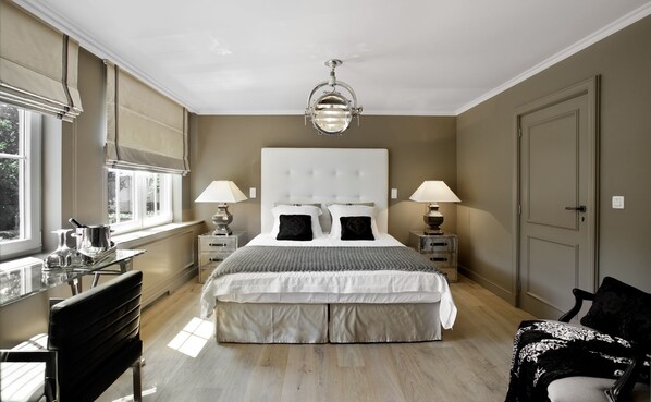 Luxury Double Room (Bruun) | Premium bedding, pillow-top beds, minibar, individually decorated