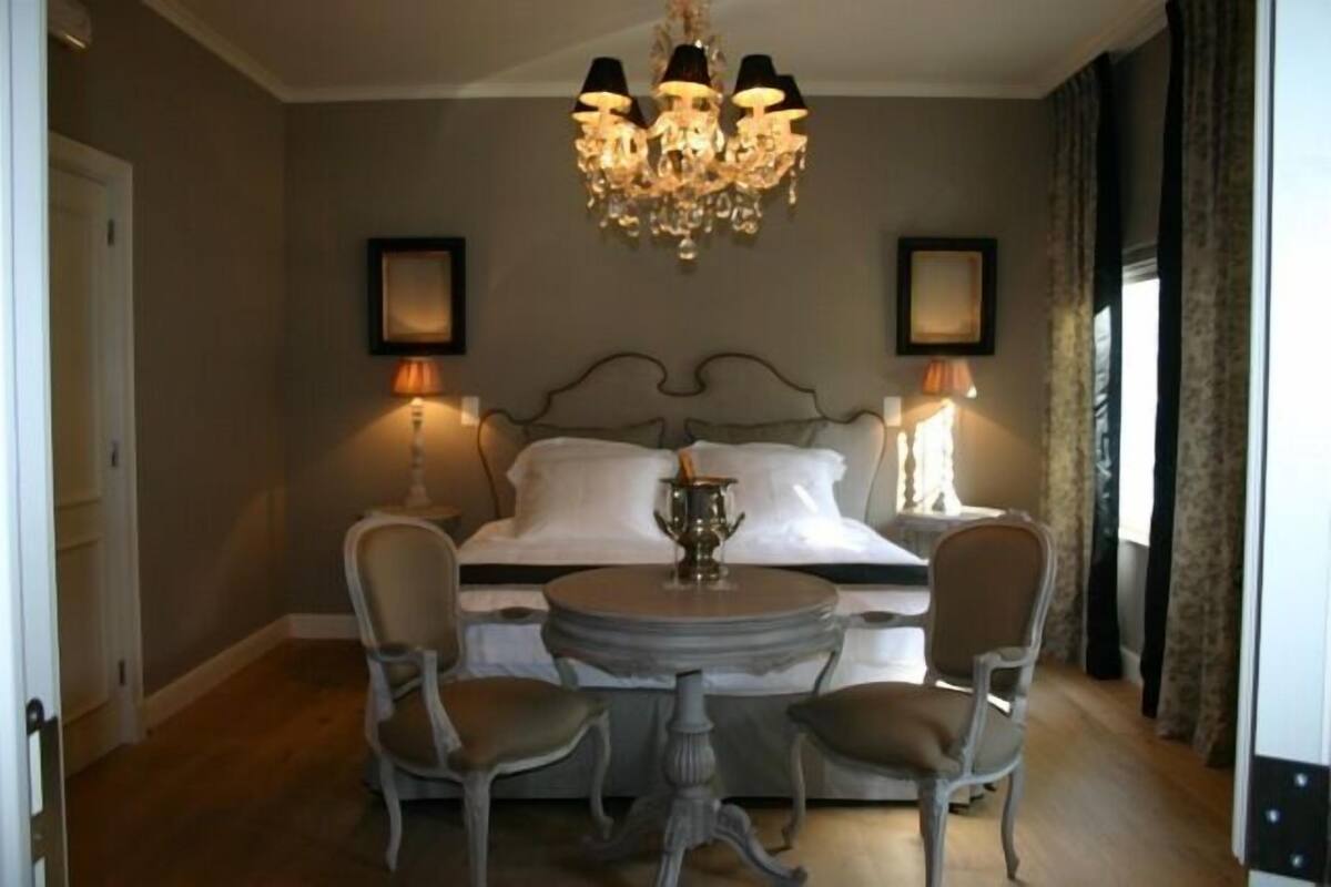 Chambre Double Luxe, vue jardin (Grimbeert)