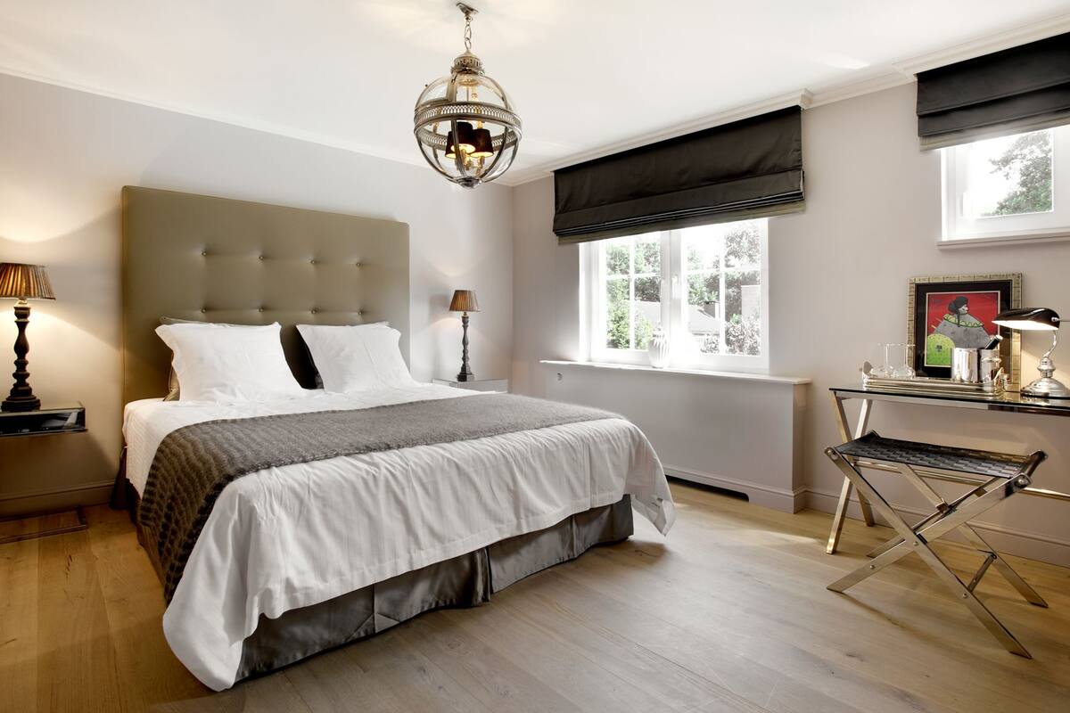 Chambre Double Luxe, vue jardin (Ysengrijn)