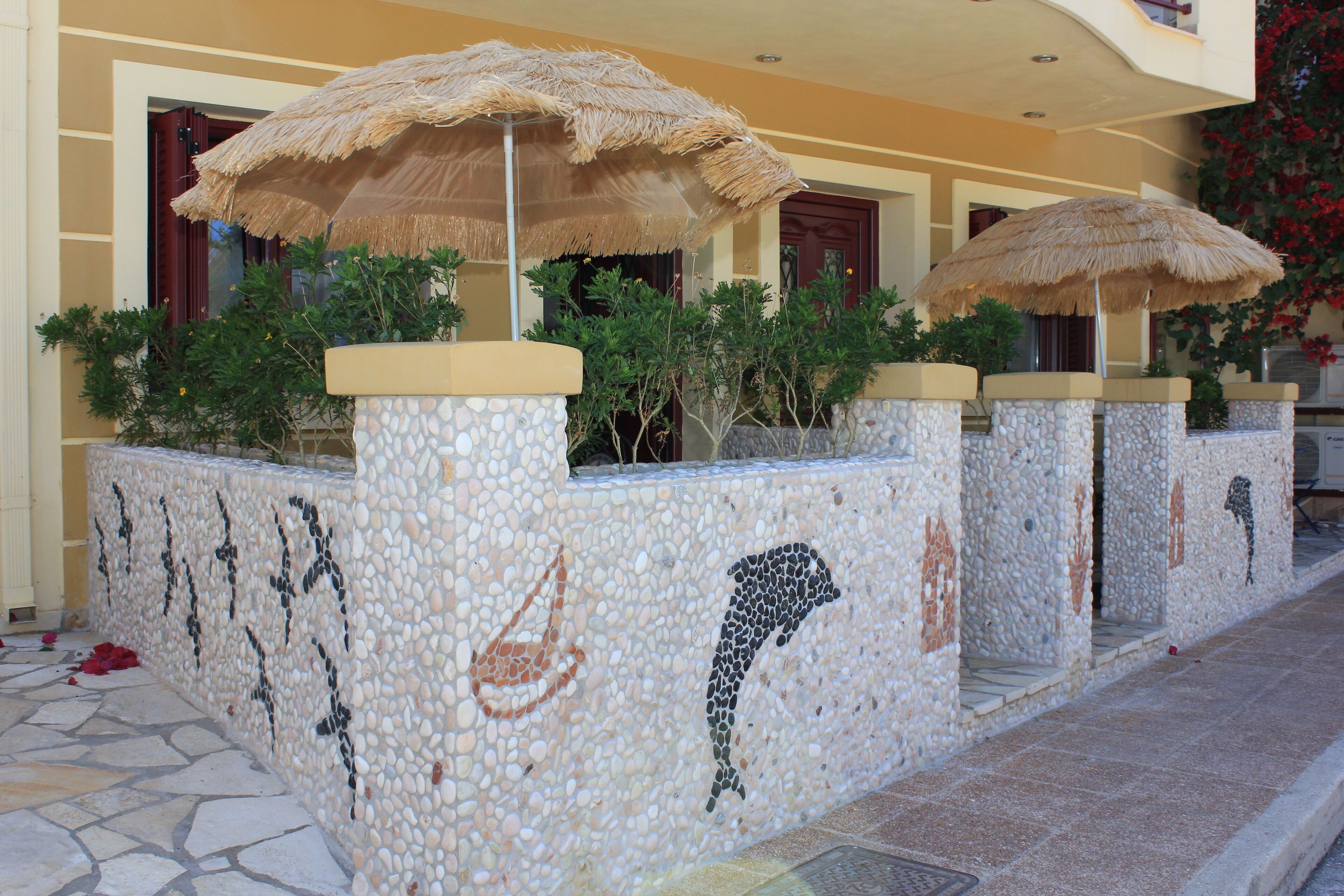 Economy Double Room, Kitchenette, Small Balcony, Ground Floor, Street View, Street Level | 住宿正面