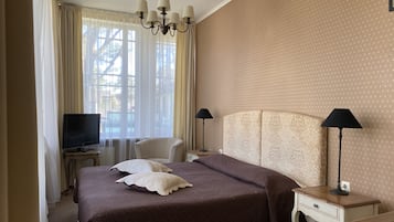 Standard Double Room | Memory foam beds, minibar, in-room safe, individually decorated