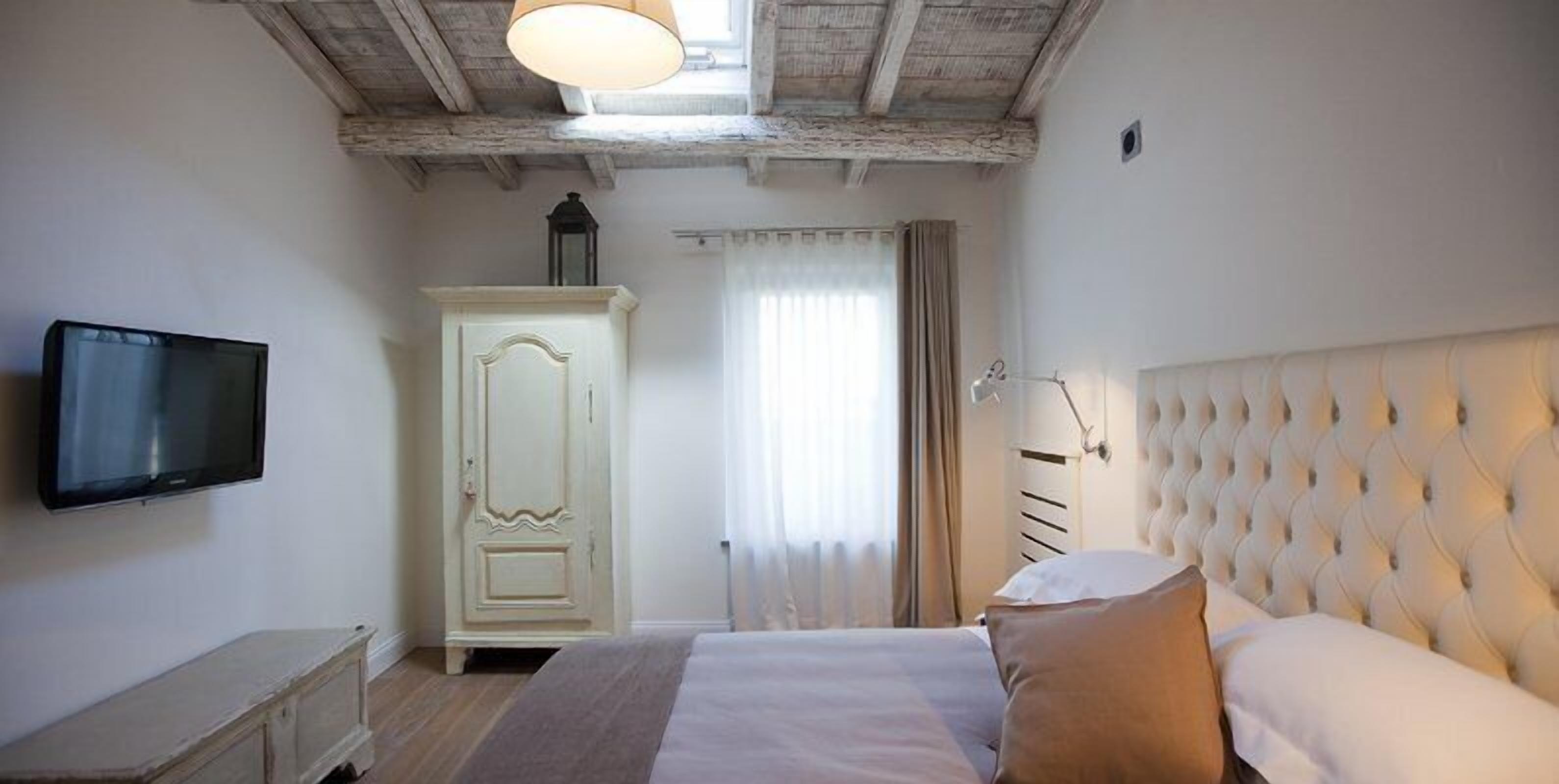 Kamar