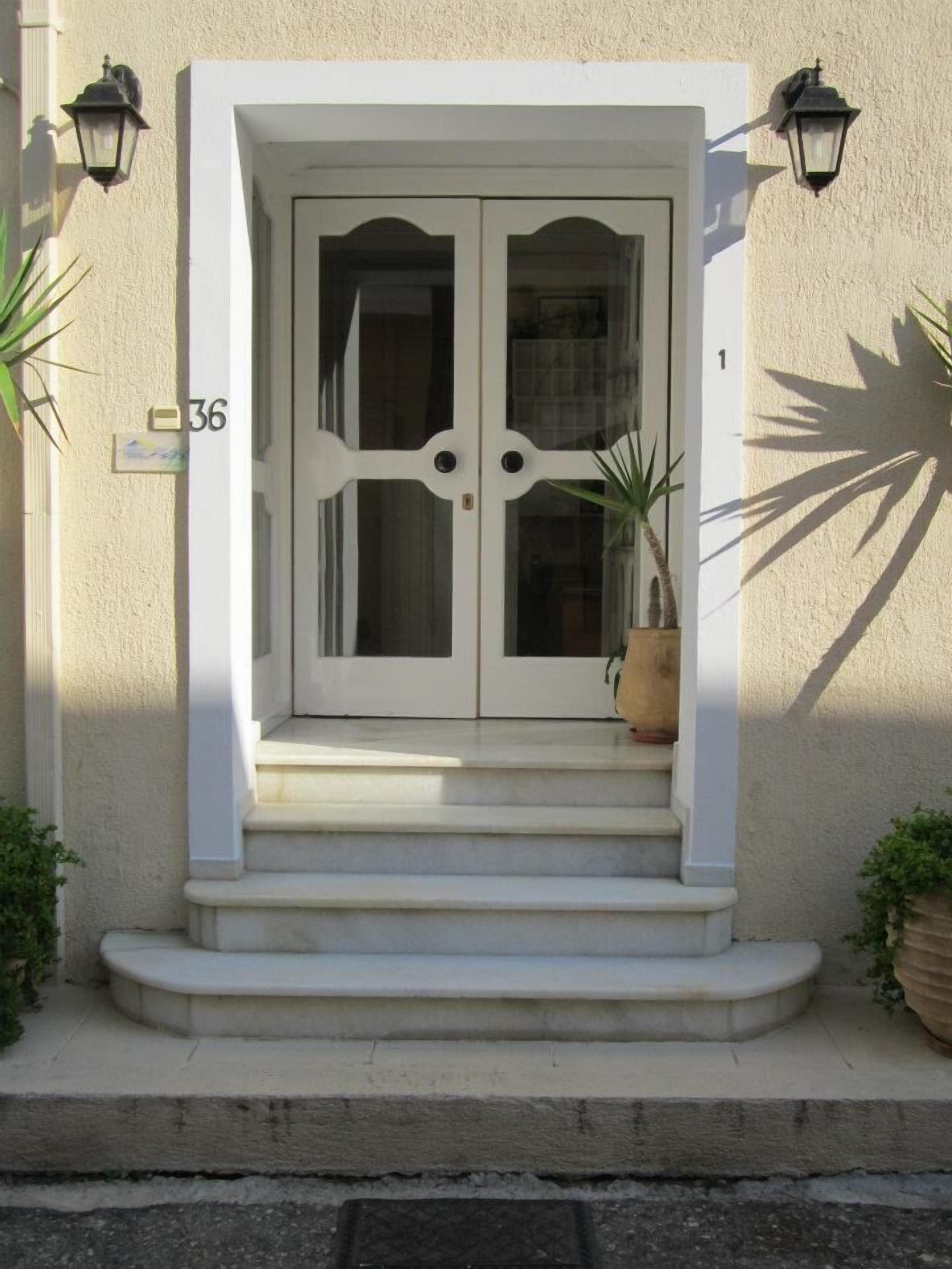 Entrada de la propiedad