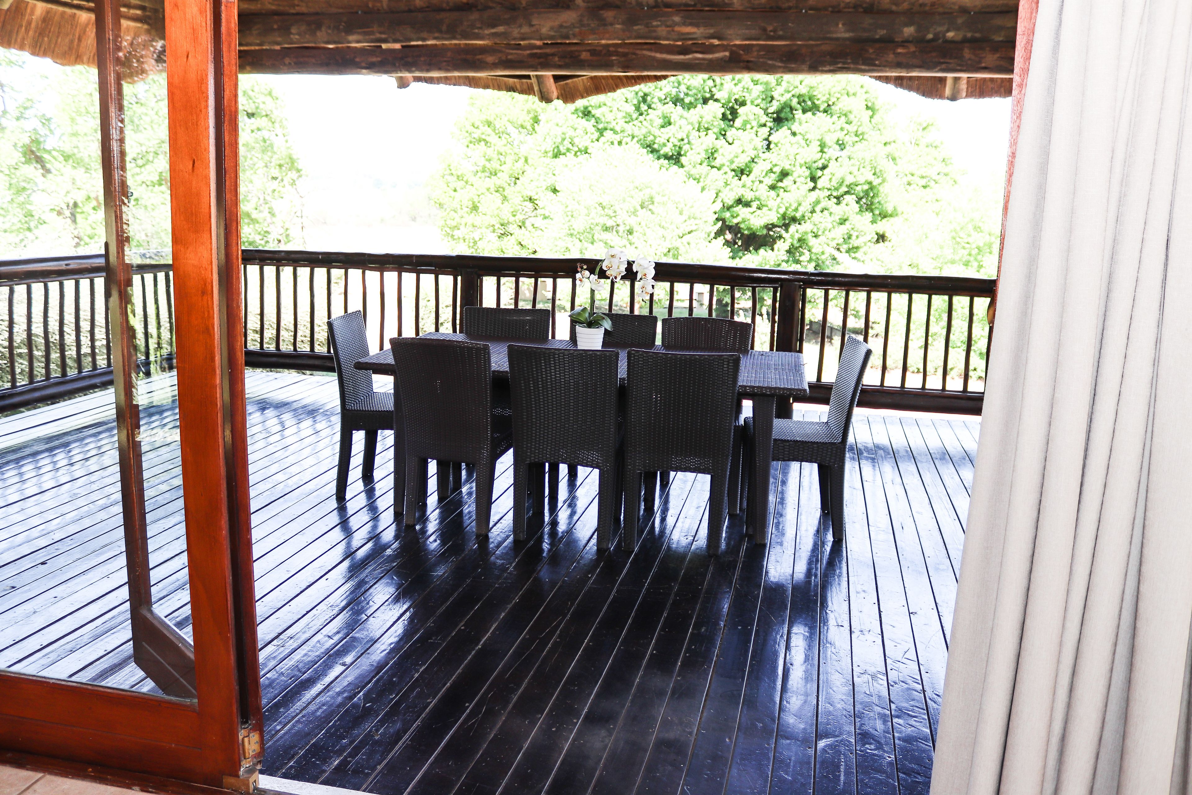 ห้องแฟมิลี่ | ลานระเบียง/นอกชาน