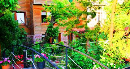 Istanbul Garden Suite