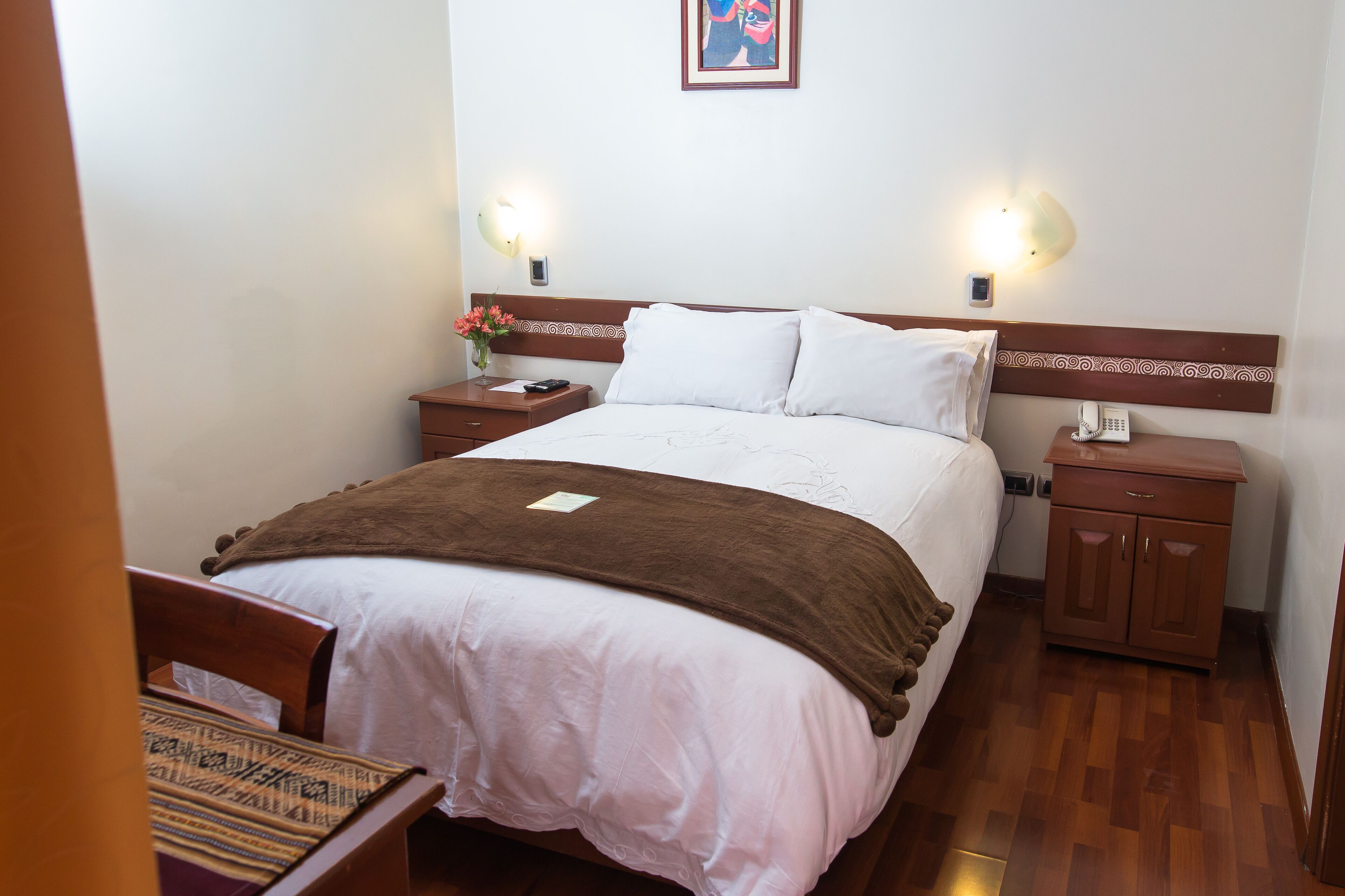 standard room | premium bedding, in-room safe, desk, blackout curtains