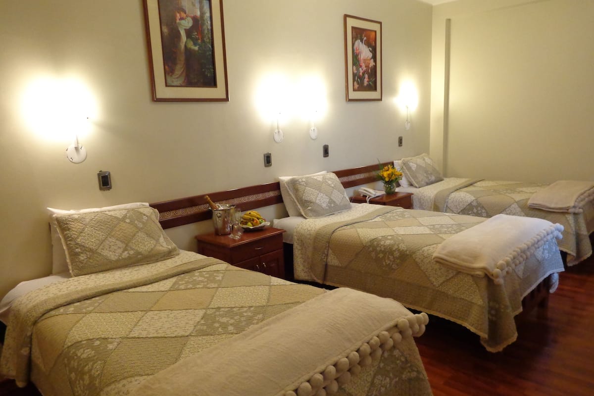 Camera tripla | Biancheria da letto di alta qualità, una cassaforte in camera