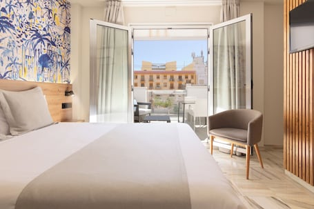 1 habitación, escritorio, tabla de planchar con plancha y wifi gratis