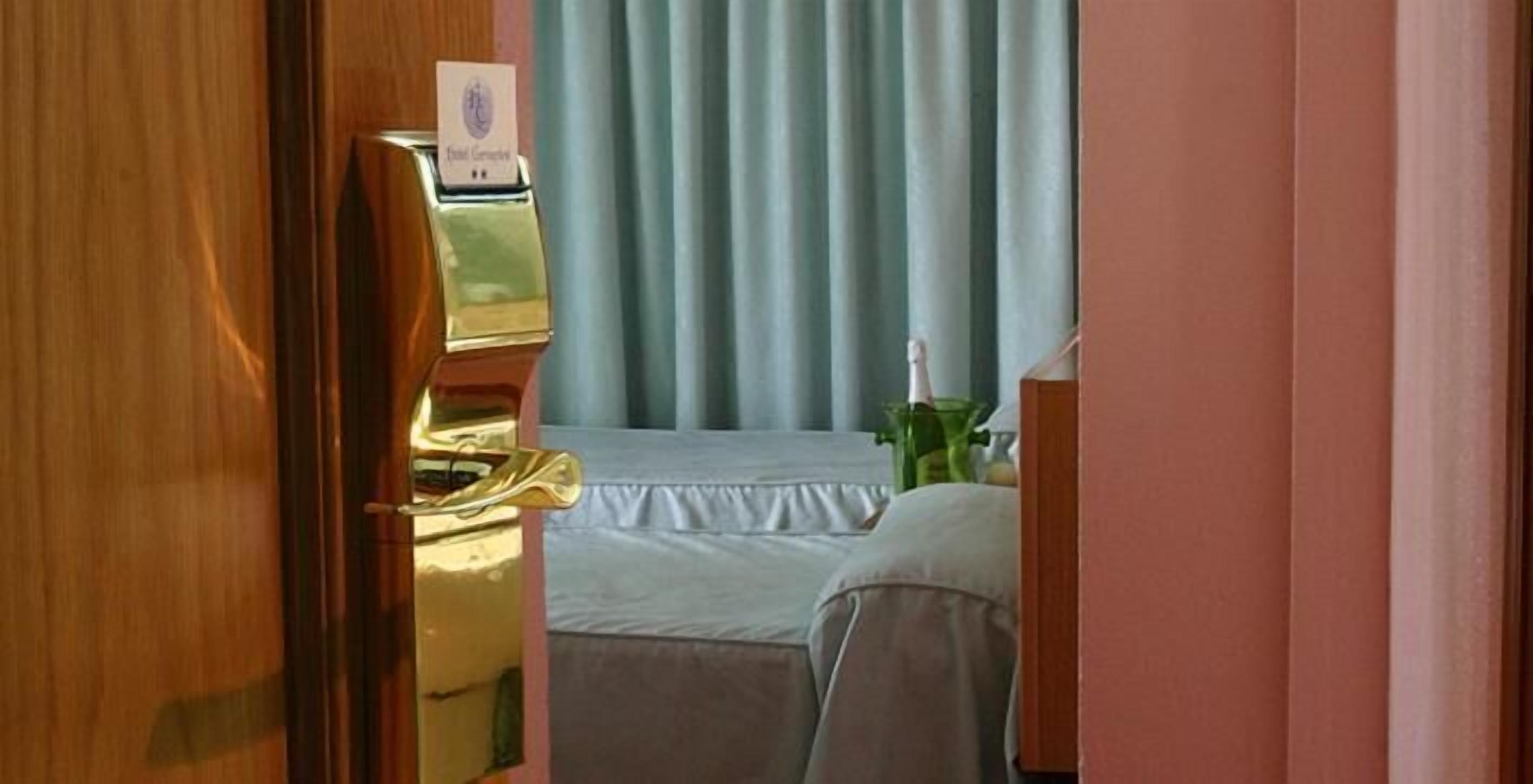 Photo - Hotel Cervantes