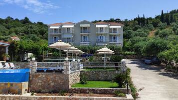 Façade de lâhĂ©bergement