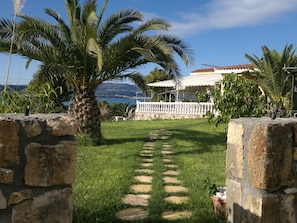 Sun deck