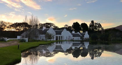 Holden Manz Country House