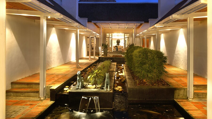 Holden Manz Country House