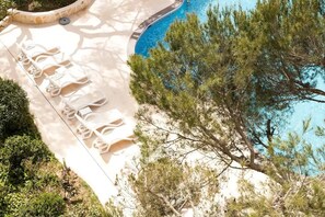 Indoor pool, 2 outdoor pools, sun loungers - Aparthotel Houm Plaza Son Rigo (Palma de Mallorca)