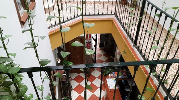 Interior - Hostal San Lorenzo (Seville)