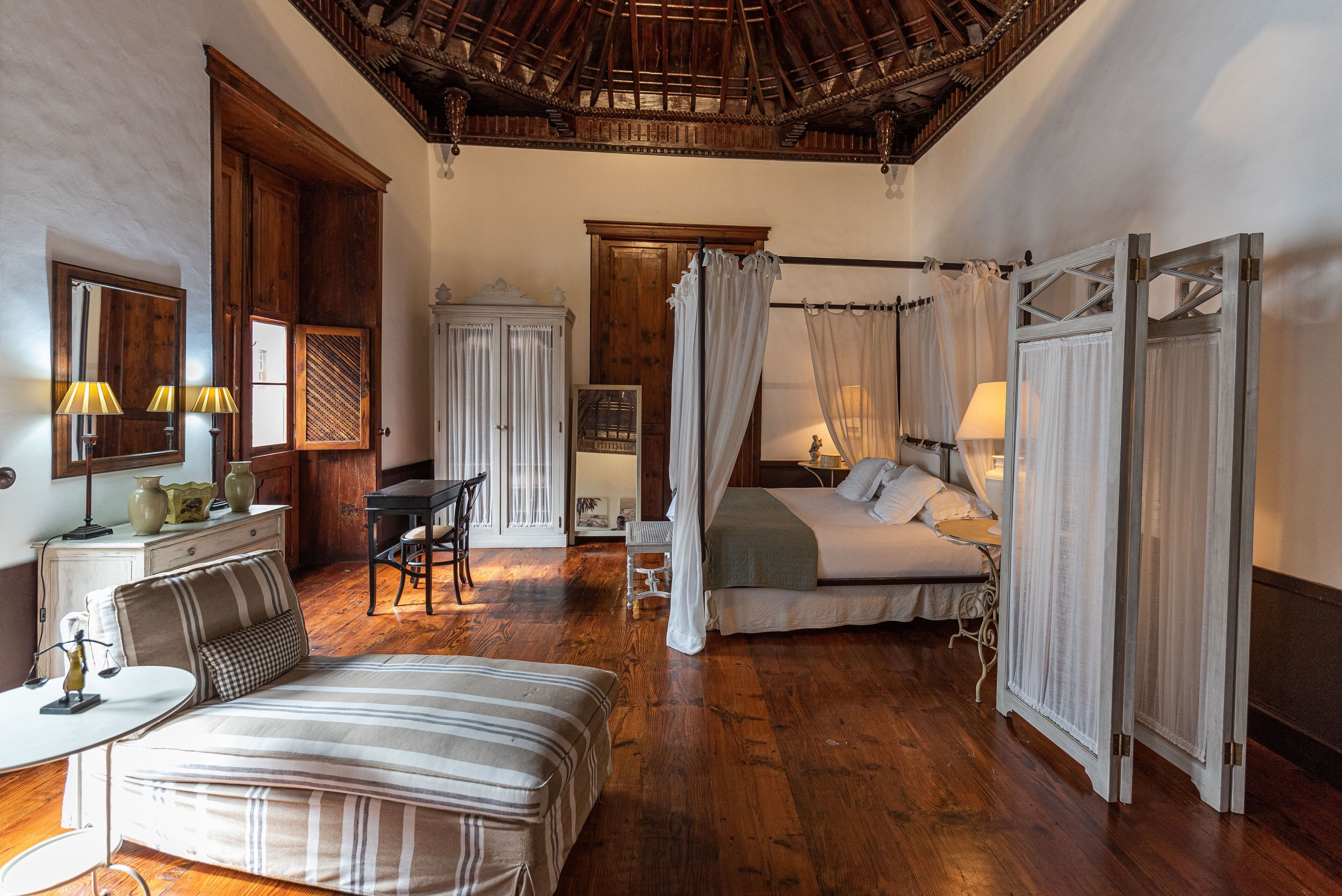 Photo - Isla Baja Suites