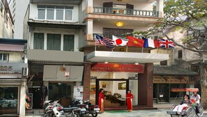 Exterior - Hanoi House Hotel & Travel (Hanoi)