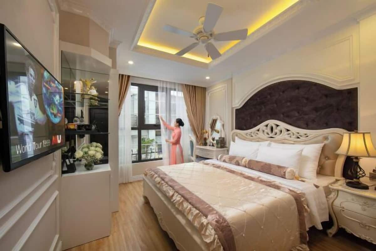 1 bedroom, Egyptian cotton sheets, pillow-top beds, free minibar items