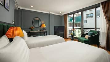 Executive Room | 1 bedroom, minibar, in-room safe, individually decorated