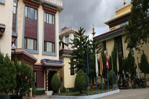 Exterior detail - Swayambhu Peace Zone Hotel (Kathmandu)