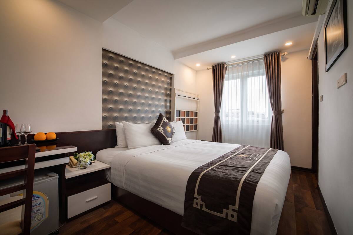 Superior Double Room, 1 Double Bed | Minibar, in-room safe, desk, soundproofing
