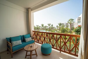 Rom – executive, 1 kingsize-seng, havutsikt | Terrasse/patio