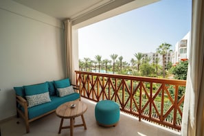 Executive Room, 1 King Bed, Ocean View | Terrace/patio - The View Agadir (Agadir)
