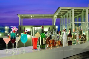 Poolbar