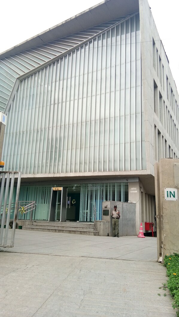 Front of property - THE ATMOS HOTEL (Paud)