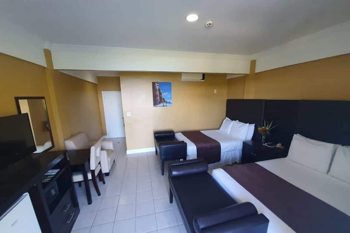 Deluxe Room, 2 Twin Beds, Balcony | Bathroom | Separate tub and shower, free toiletries, hair dryer, towels