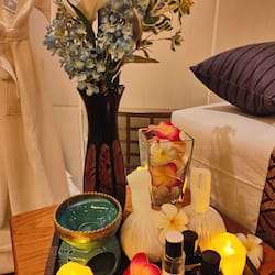 Body treatments, Thai massages, facials