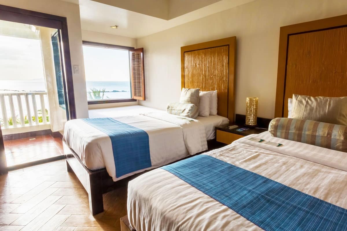In-room safe, desk, laptop workspace, iron/ironing board