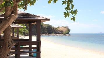 Private beach, white sand, free beach cabanas, beach towels