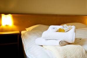 Minibar, in-room safe, desk, iron/ironing board (on request)