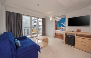 Suite júnior (Free Beer - Welcome Drink) | Minibar, caixa forta a l'habitació i planxa i posts de planxar 
