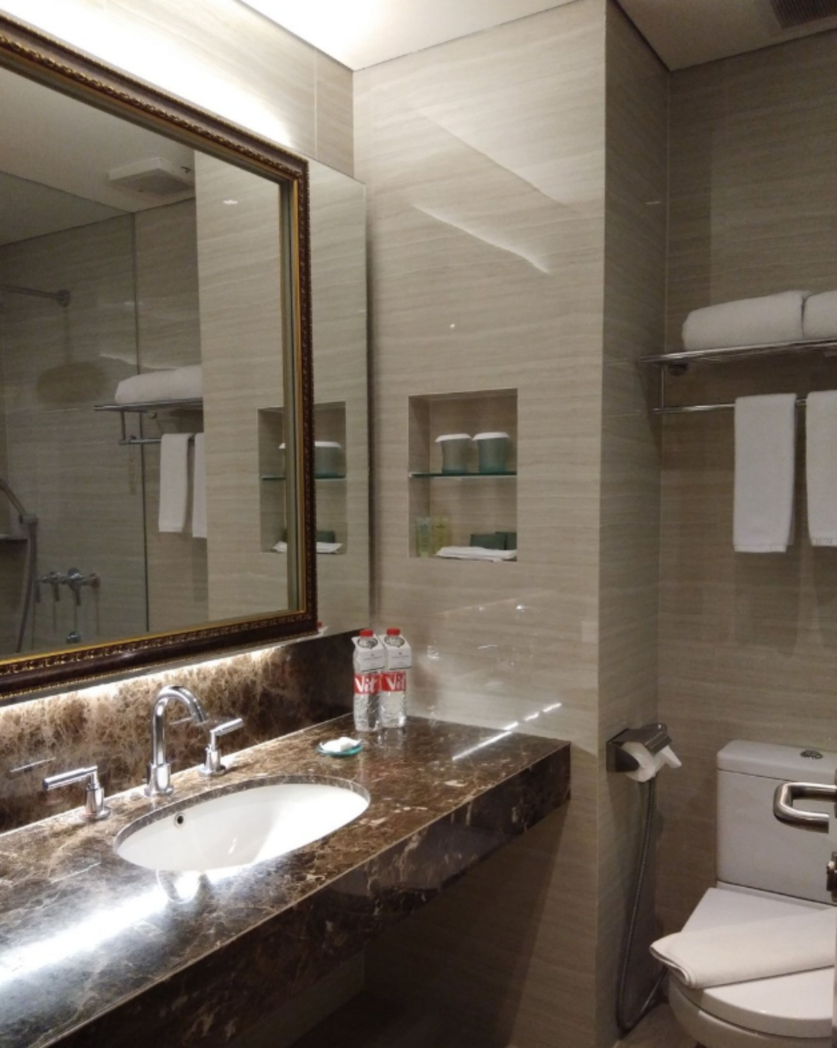 Foto - Hotel Santika Bandung